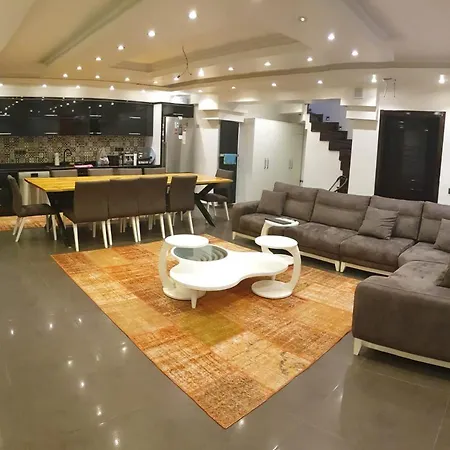 Villa Zekeriyakoey 4 Odali Villa