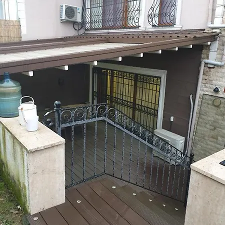 Zekeriyakoey 4 Odali Villa * Zekeriyaköy